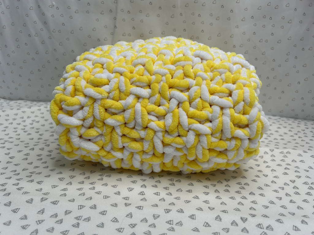 Misknit - Sunflower & Snowflake Twist Blanket