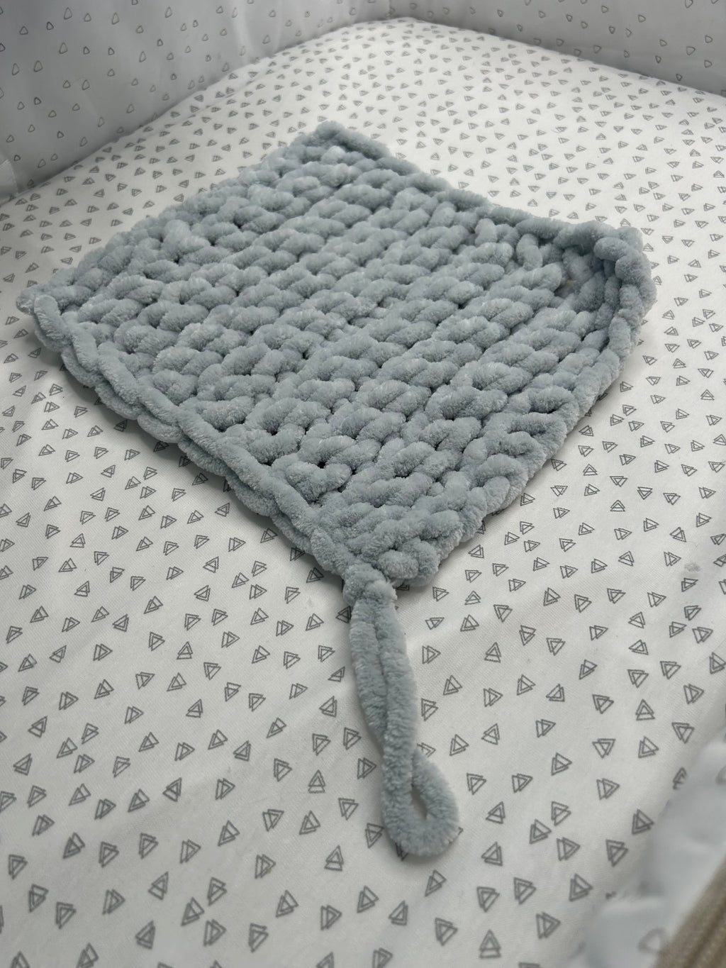 Misknit - Pebble Baby Comforter